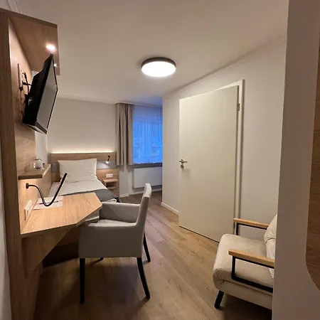 Πανσιόν Haus Luise 3*
